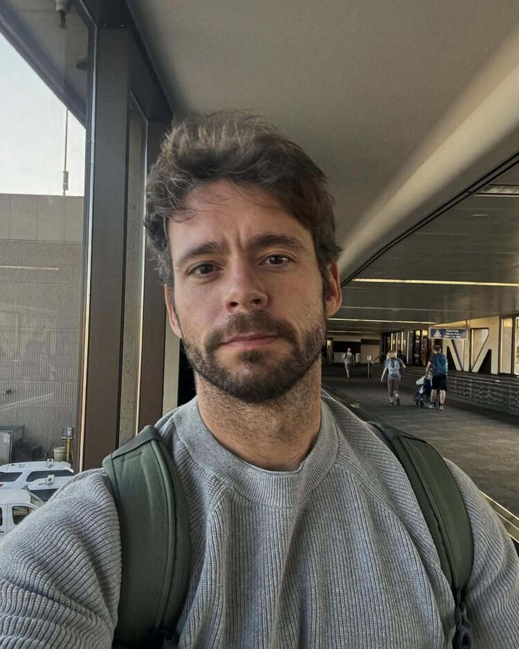 ���� 49829417 ������� ������, 37 ���, ���� ���������� � ������