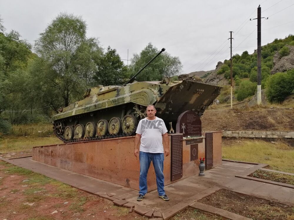 ���� 24913127 ������� Harut, 54 ����, ���� ���������� � �������