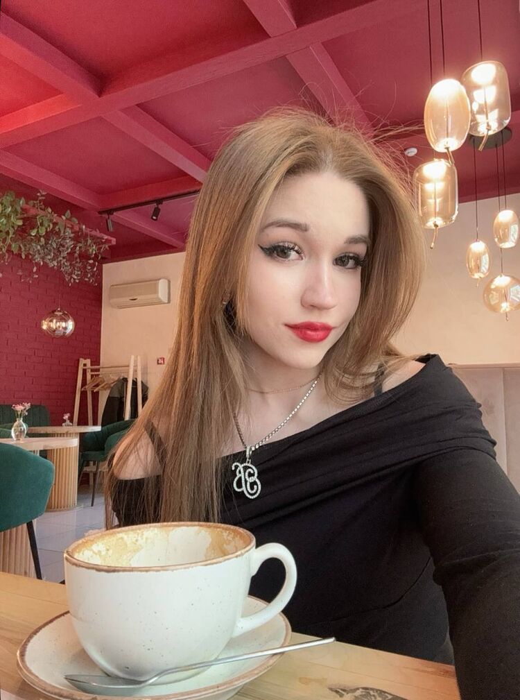 ���������� �����, ���� ������� Angelina, 27 ���, ������������ ��� ������, ����� � ���������, c�������� ���������