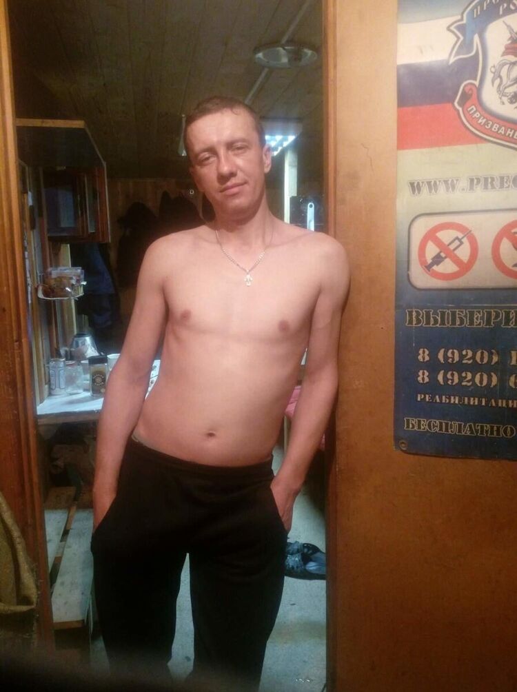  21427407  , 42 ,    