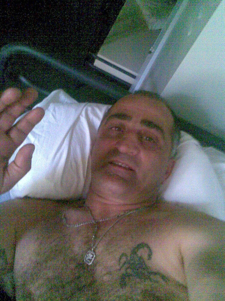  7247957  Minda68, 57 ,    