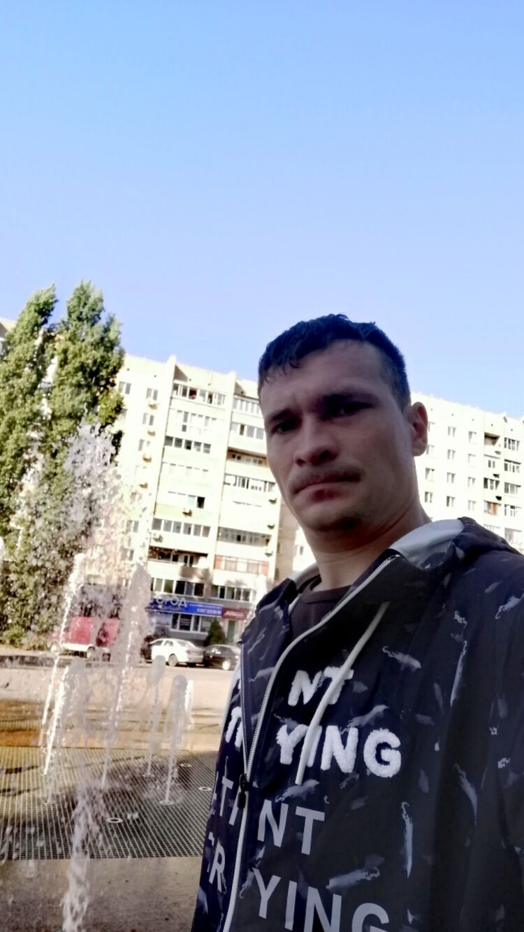  41446907  , 33 ,    