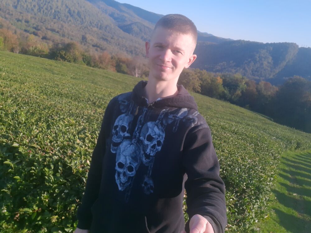  28044877  , 30 ,    