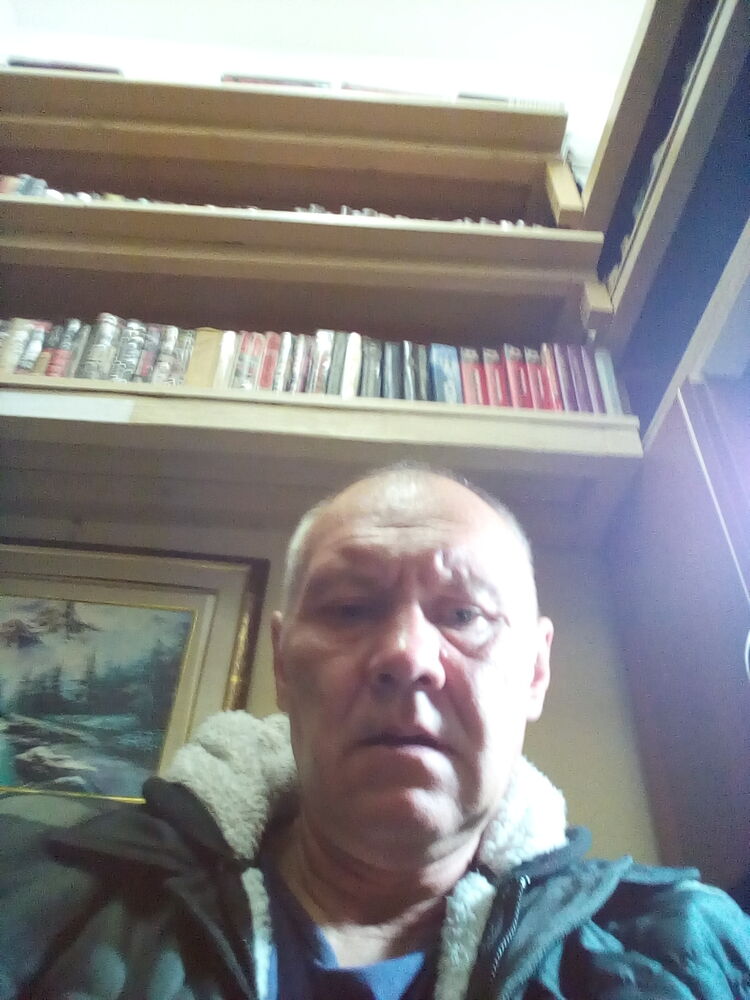  47082867  , 52 ,    