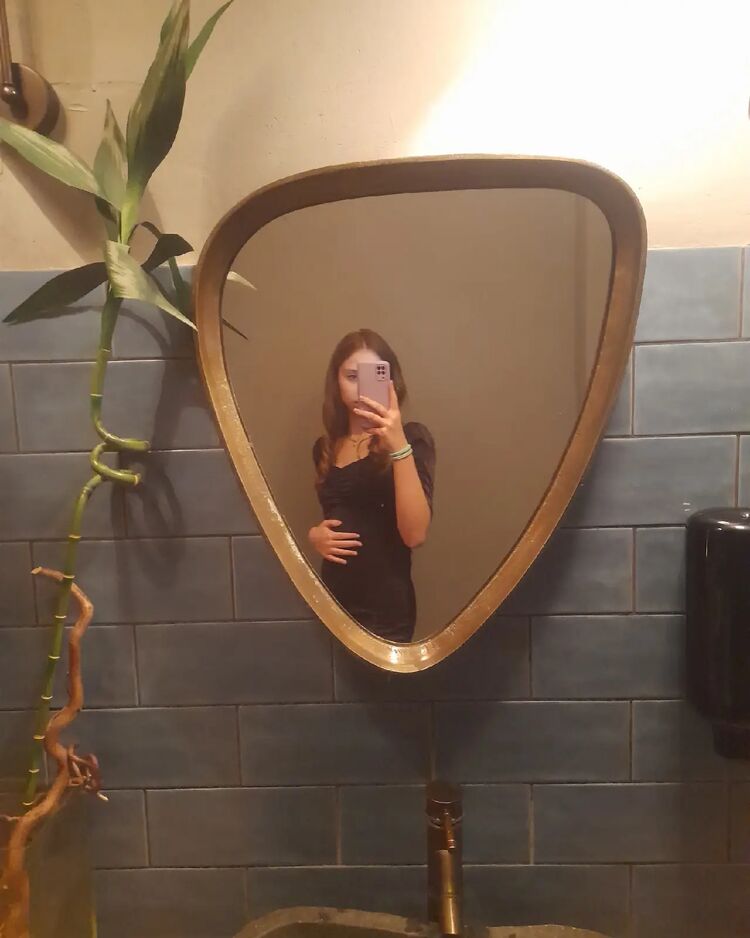  31831117  , 20 ,    