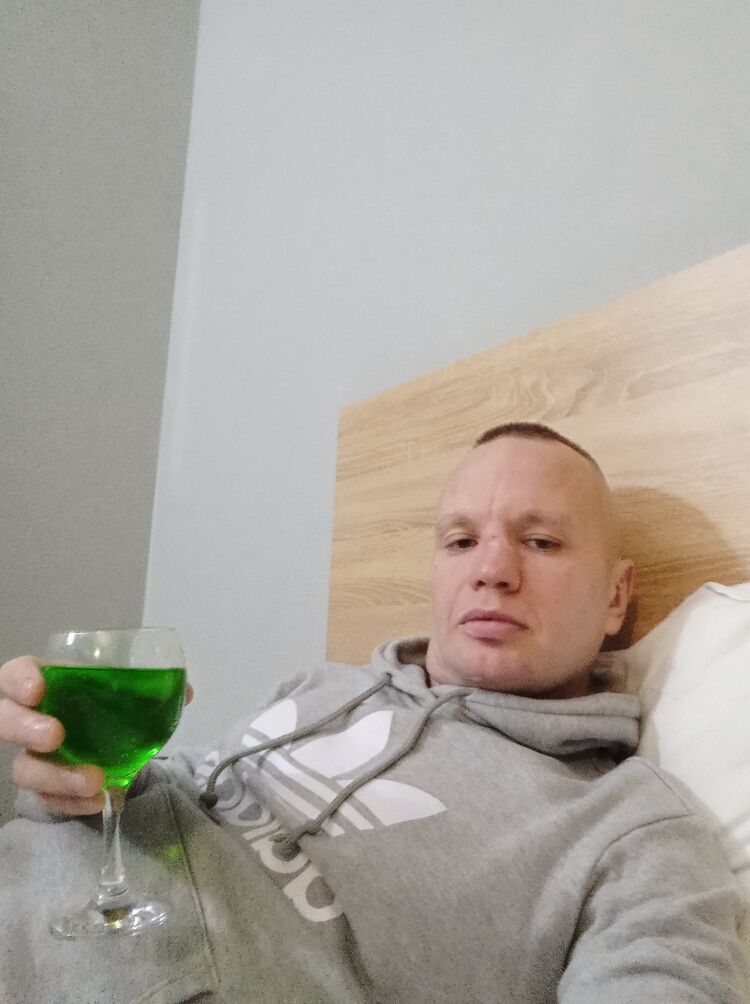  49397857  , 41 ,    -