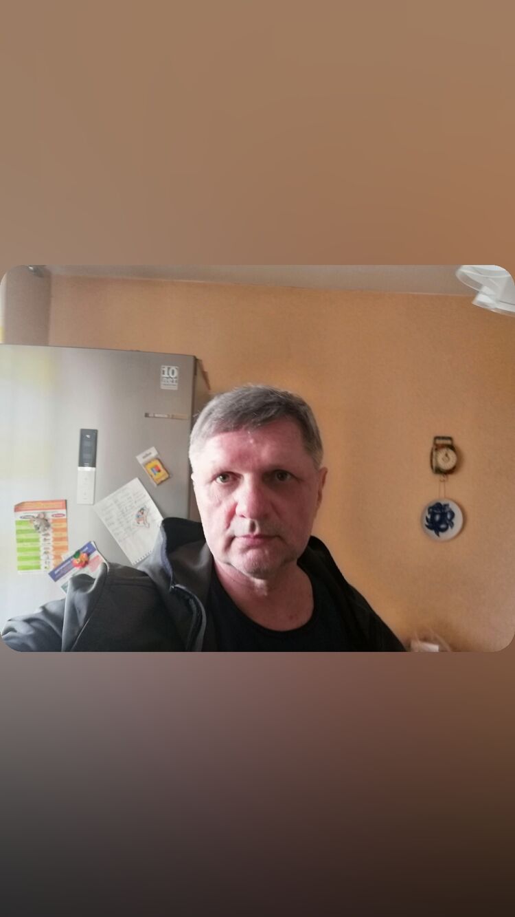  46423867  Yo, 62 ,    