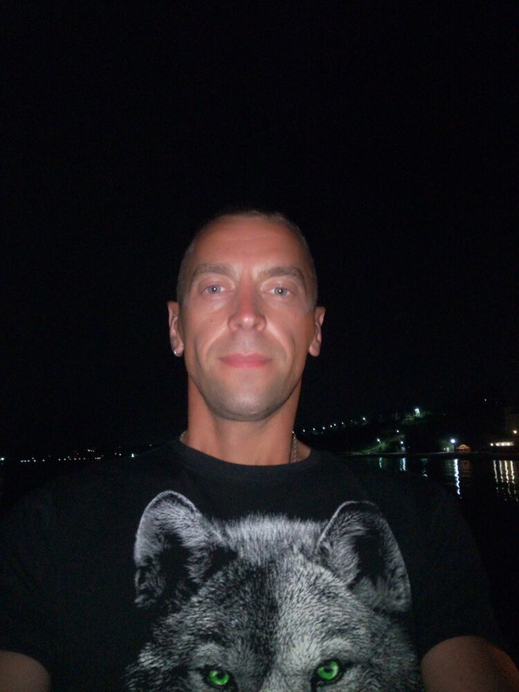  23932107  Igor, 39 ,    -
