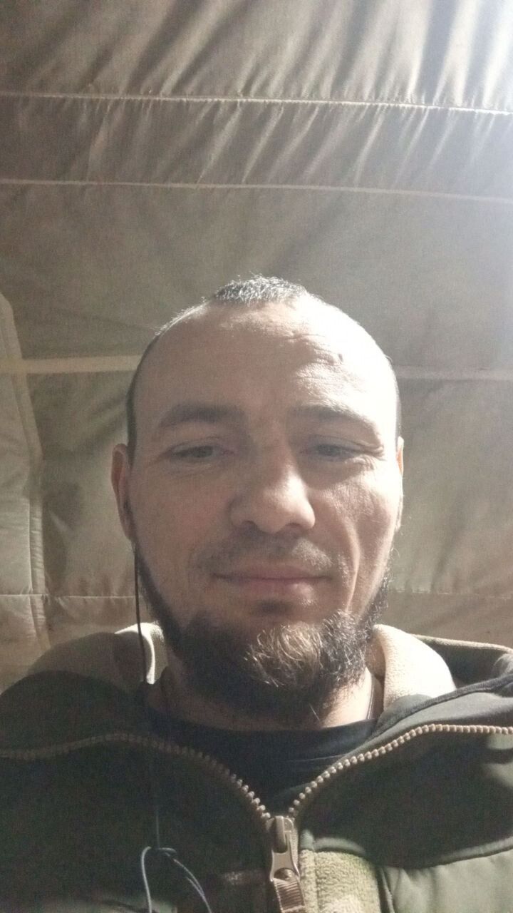  40085437  Saharan, 40 ,    --