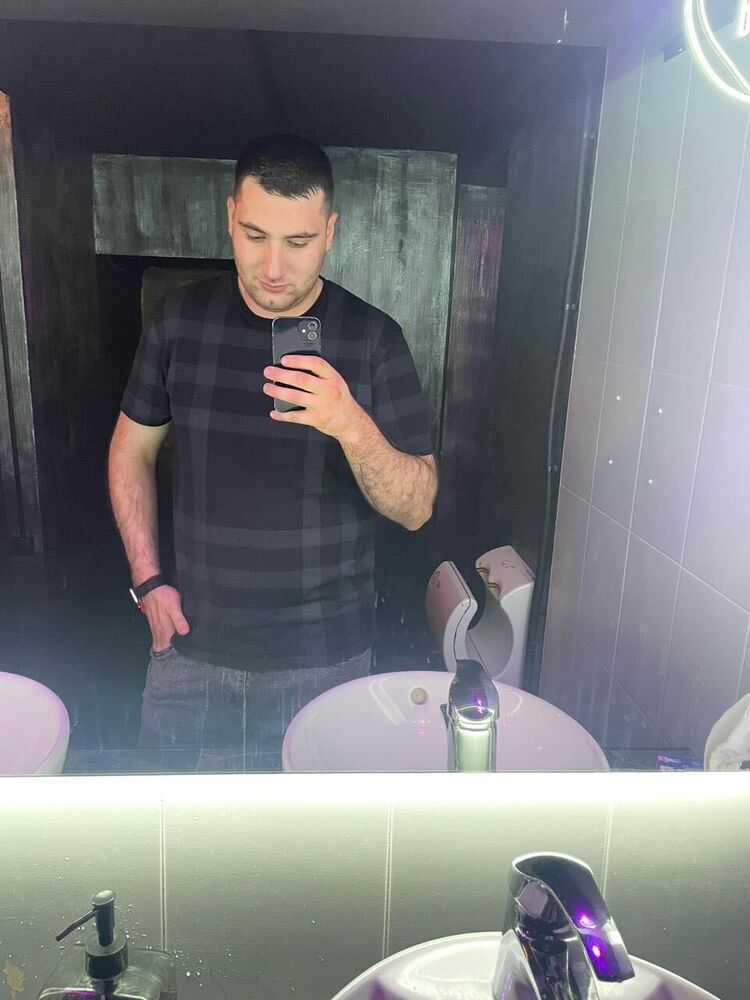  --,   Vartan, 26 ,   ,   