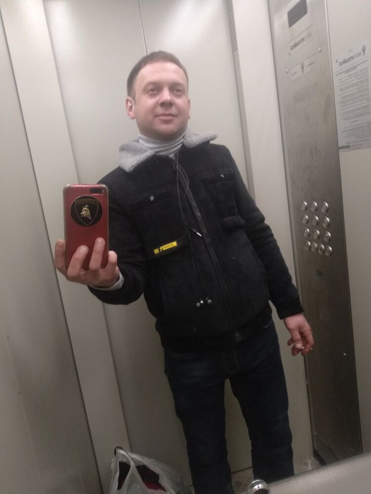  19053337  , 39 ,    -