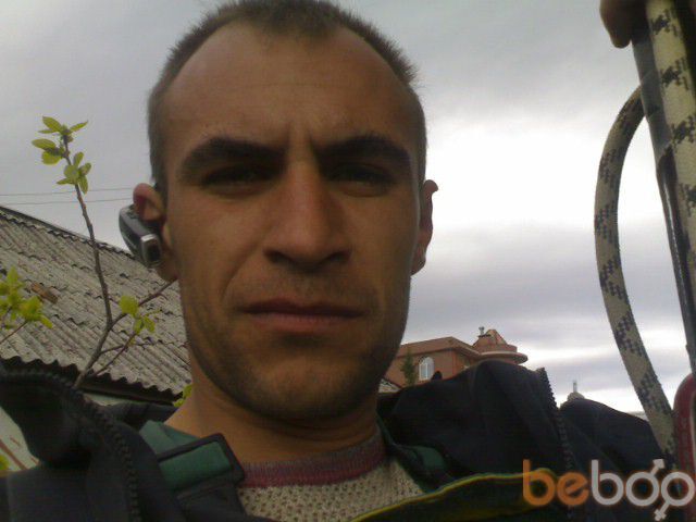  899857  Oskal, 46 ,    