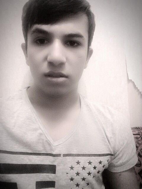  10774537  Vladimir, 28 ,    