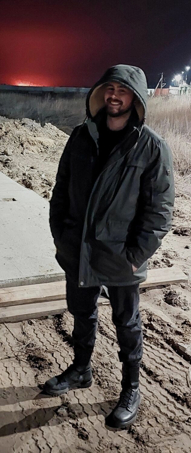  43230447  , 23 ,    