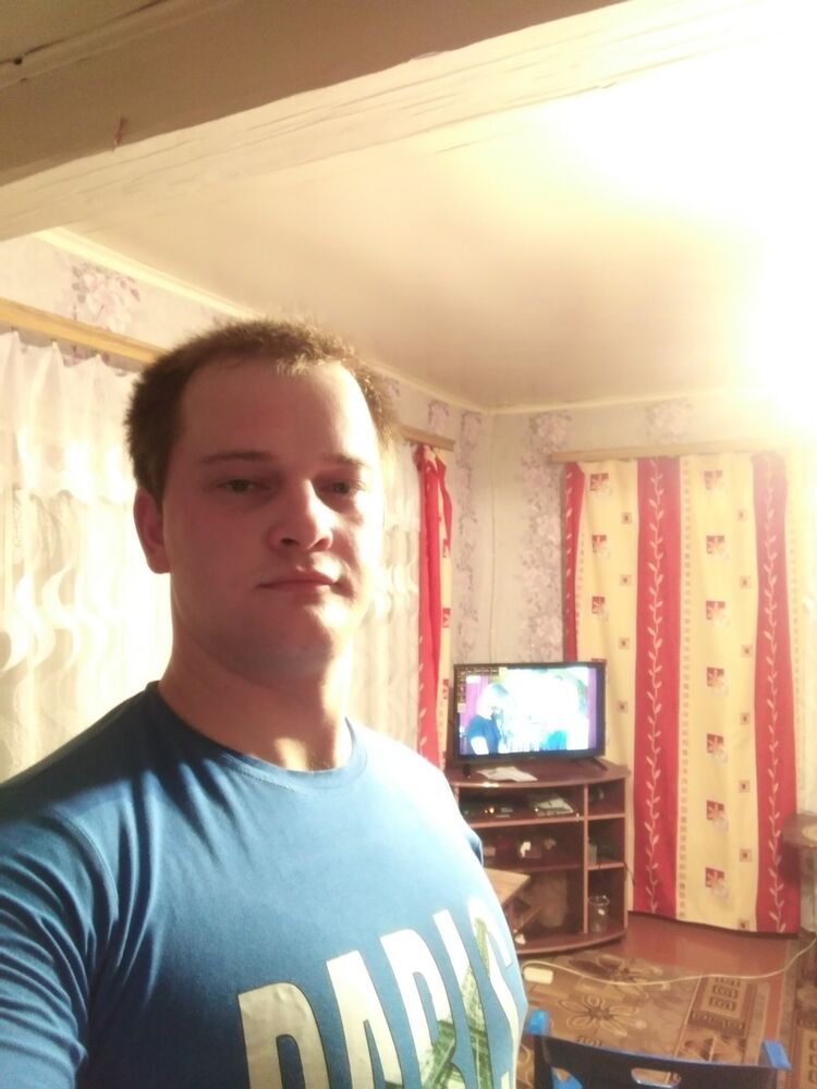  19403467  , 32 ,    