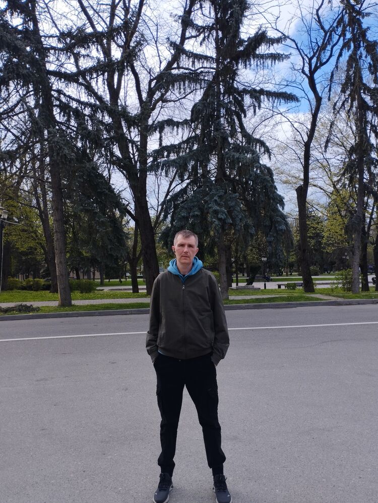  33973807  , 43 ,    
