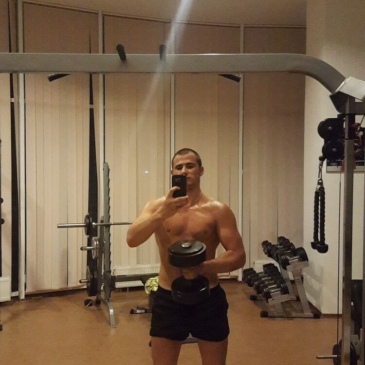  13890227  , 35 ,    