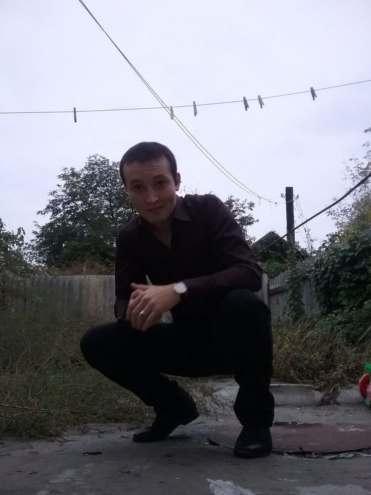  8238447  , 37 ,     