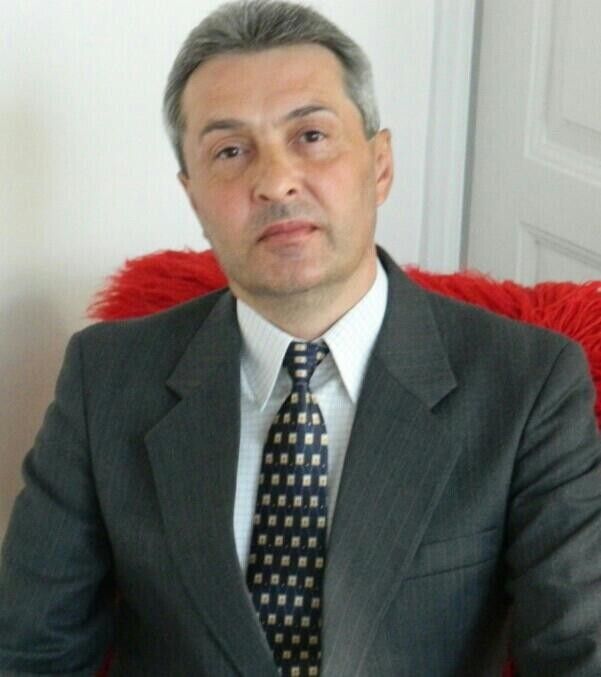  30461617  Valera, 54 ,    