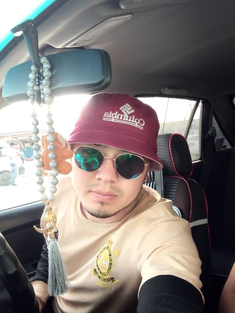  27102977  Shohnazar, 26 ,    