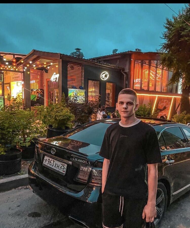 ���� 40498577 ������� �������, 28 ���, ���� ���������� � ������������