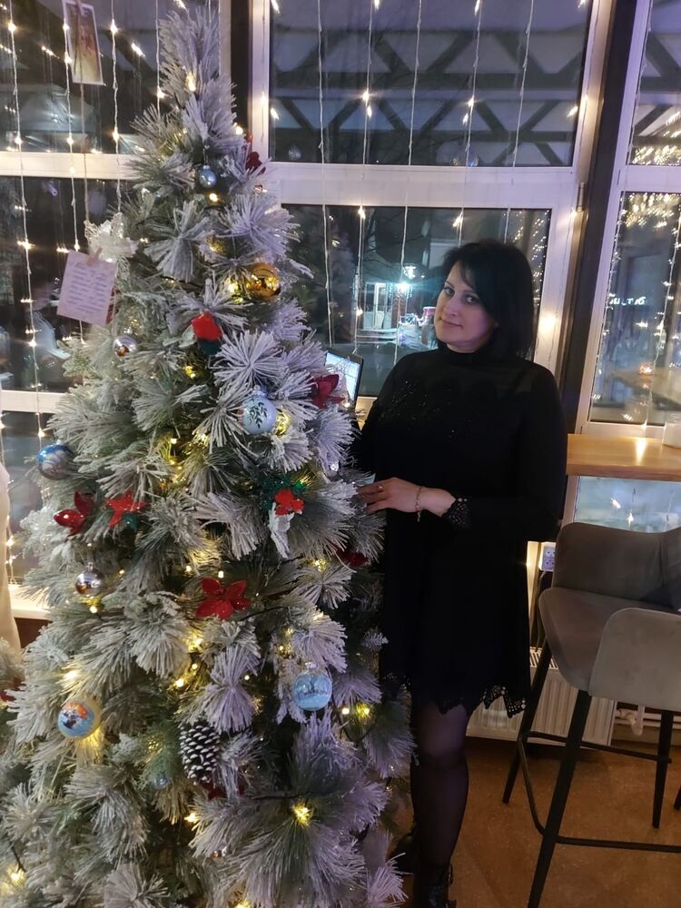  54829397  Esperanza, 43 ,    