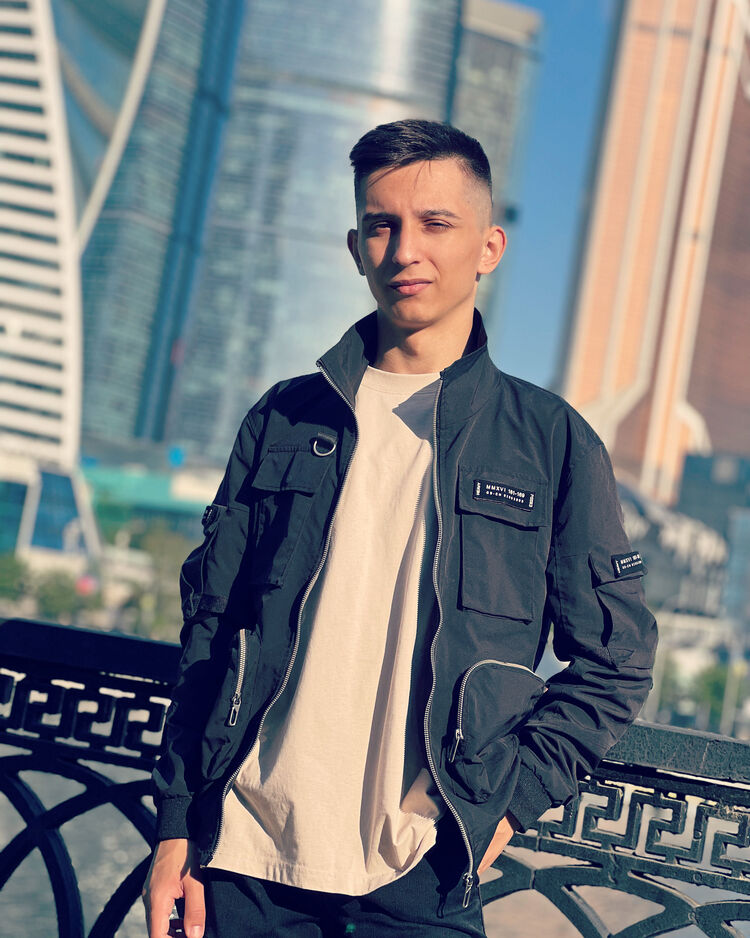  37374337  , 22 ,    --