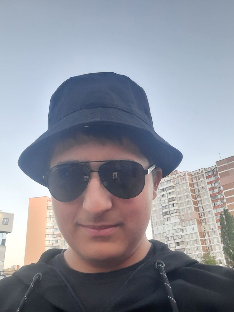 ,   Dima, 24 ,   ,   