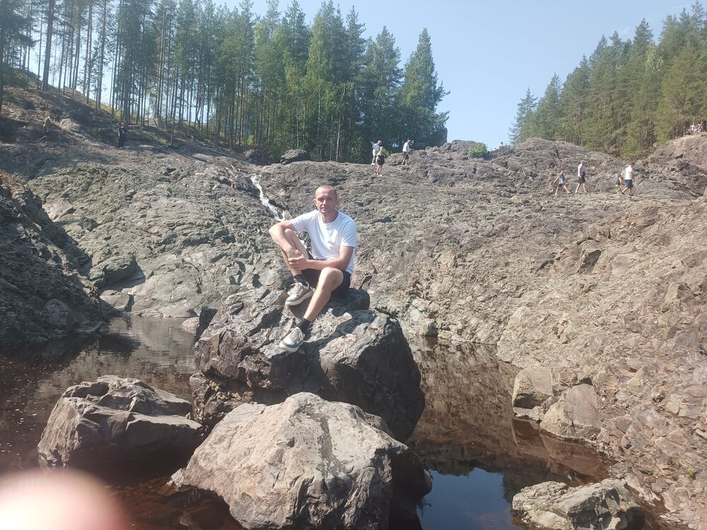  47026027  , 32 ,    