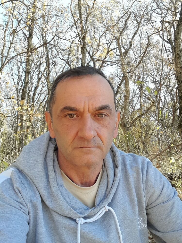  38900237  , 45 ,    