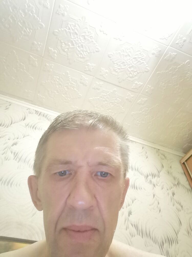  44558897  , 49 ,    