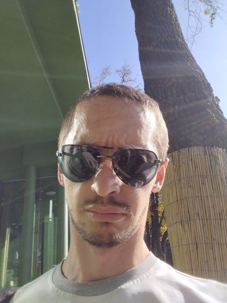  ,   Maxim, 36 ,   ,   