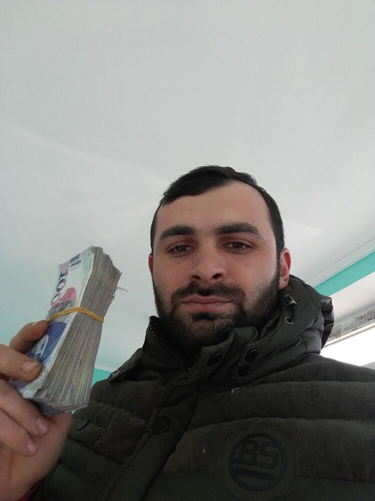 ���������� �������, ���� ������� Giorgi, 33 ����, ������������ ��� ������, ����� � ���������, c�������� ���������