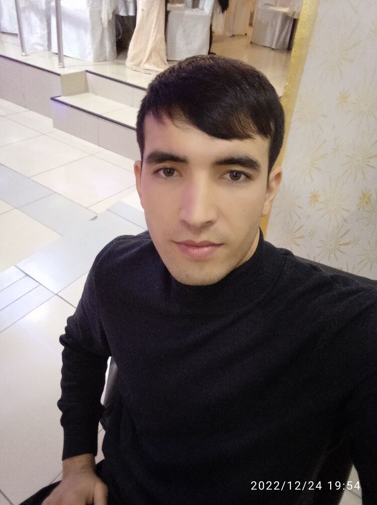  38429387  Surat, 30 ,    Nicosia