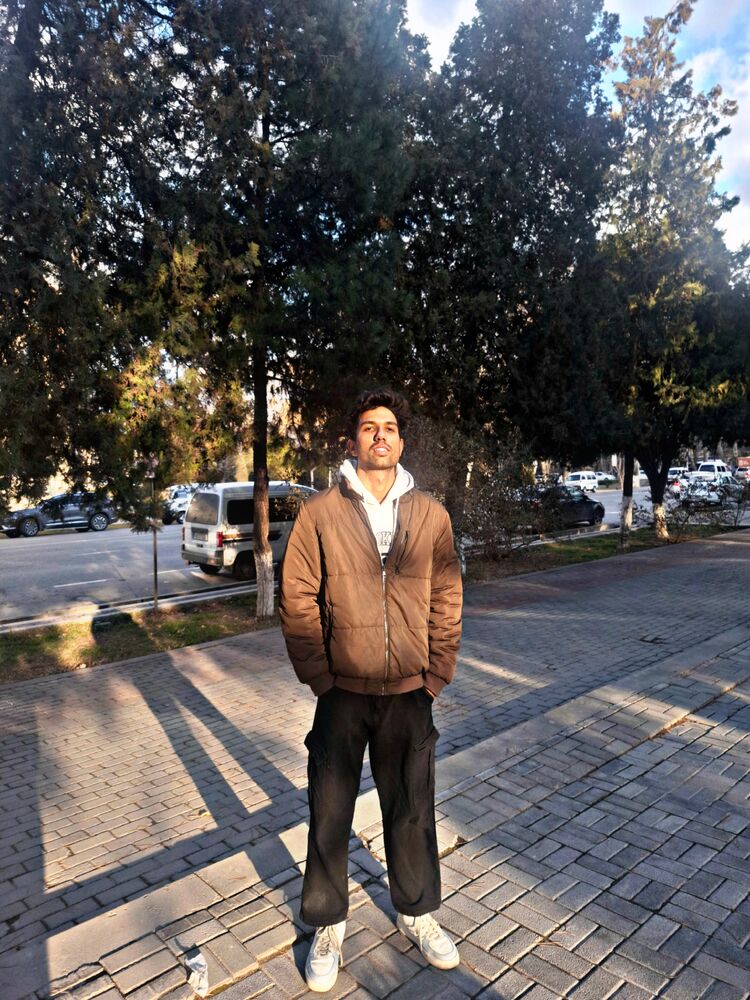  ,   Manvendra, 24 ,   ,   
