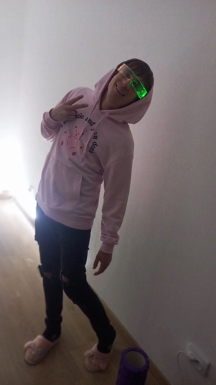  37881367  , 36 ,    -