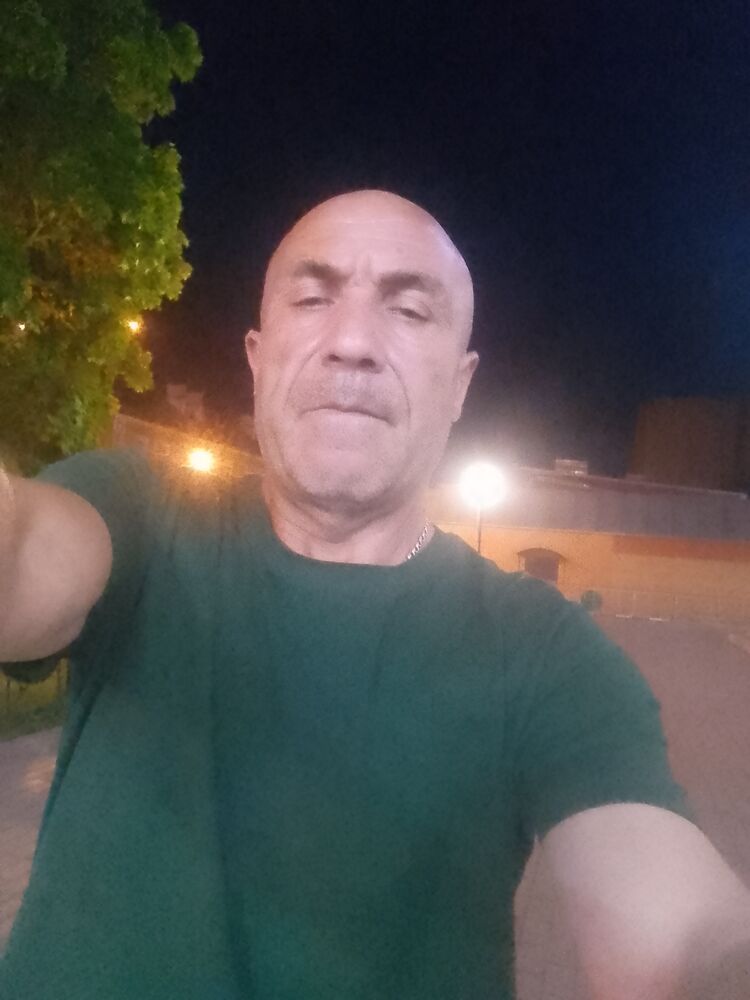  43882907  , 56 ,    