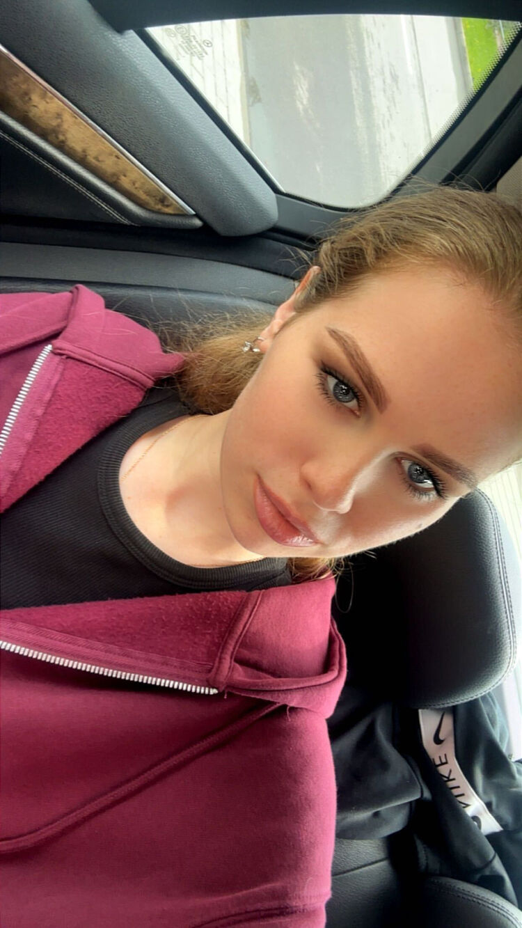  53348327  Valerija, 20 ,    