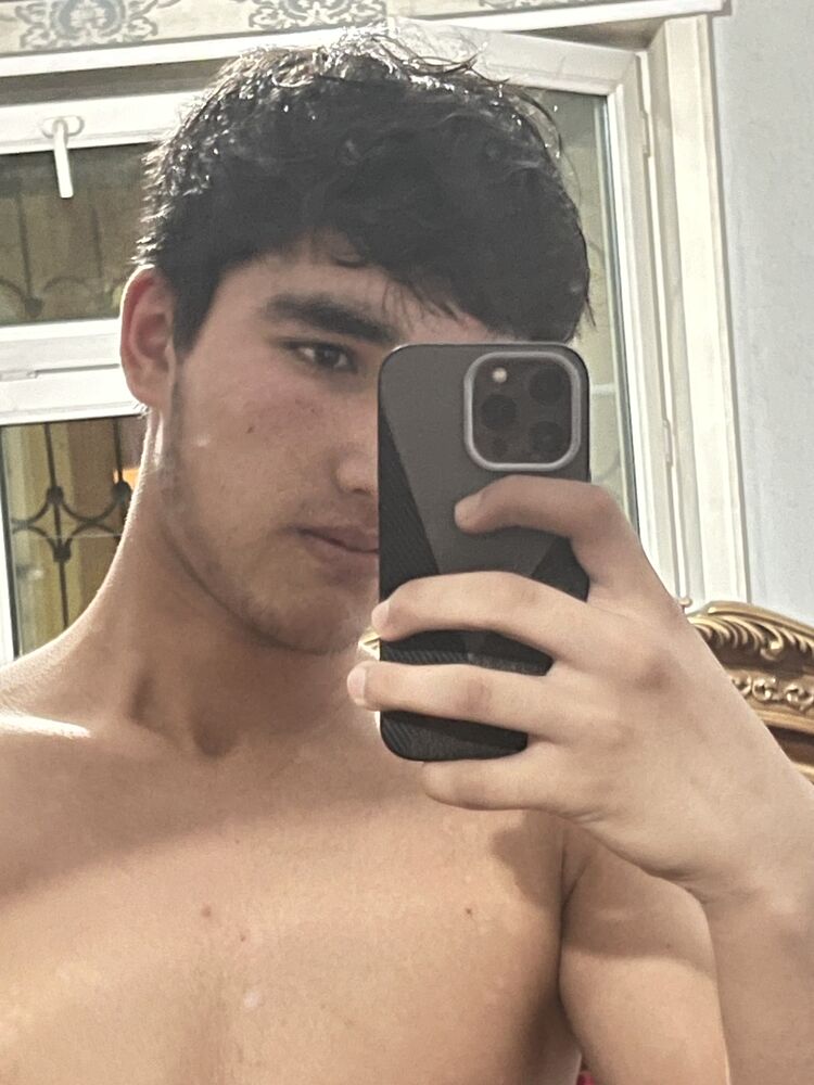  51348007  Alisher, 21 ,    