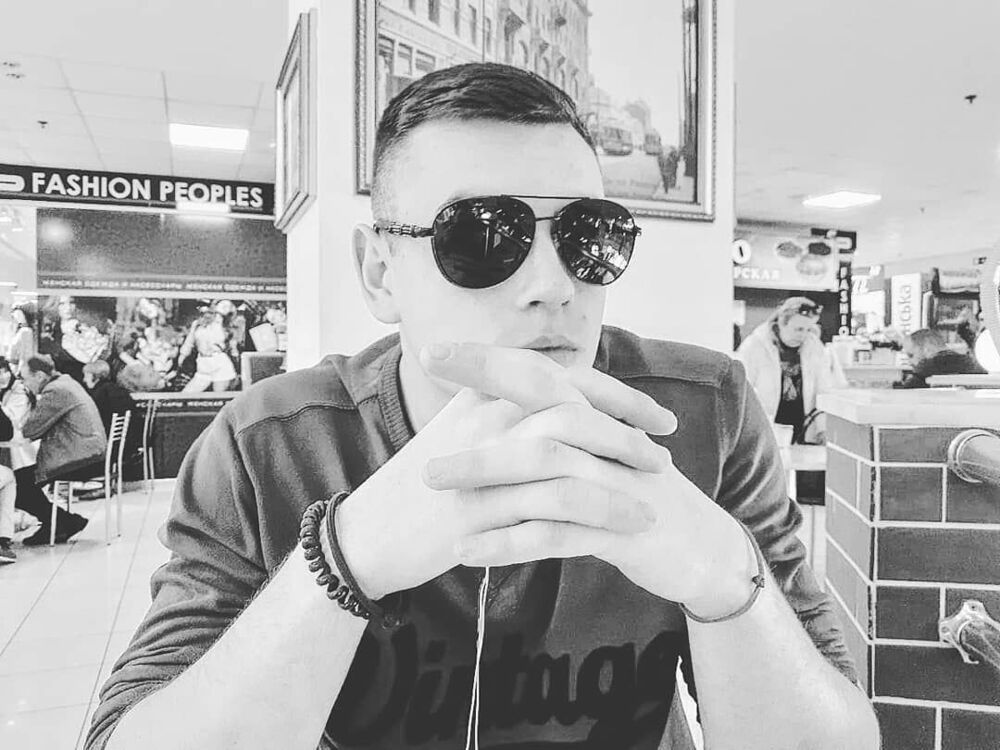  ,   Kostia, 26 ,   ,   , c 