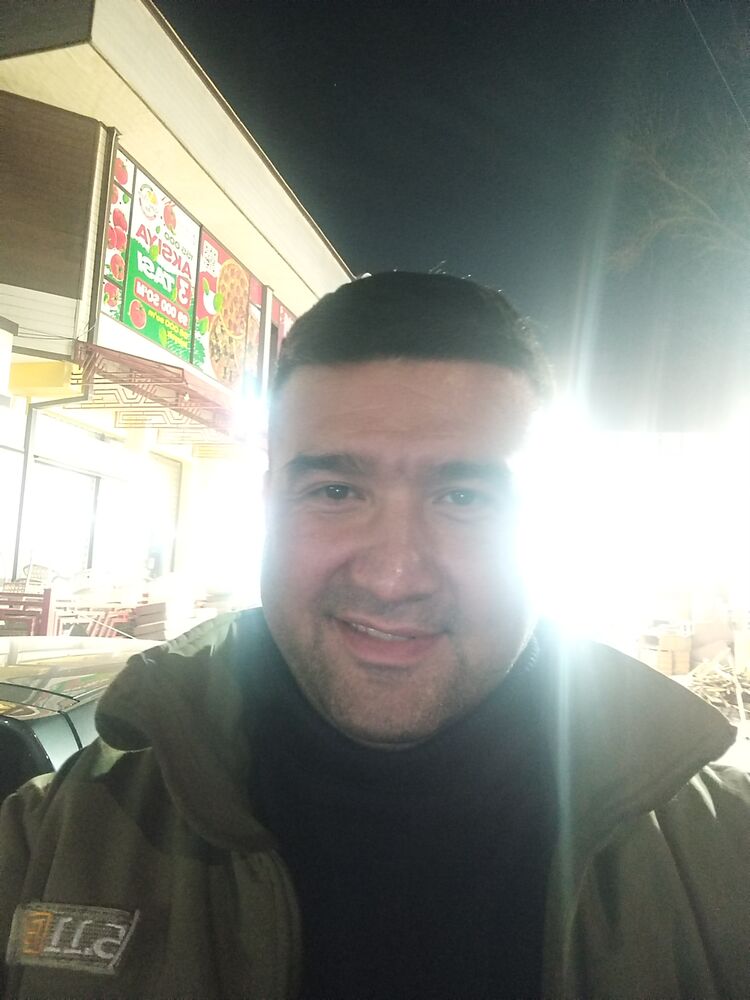  41353117  Sarvar, 42 ,    