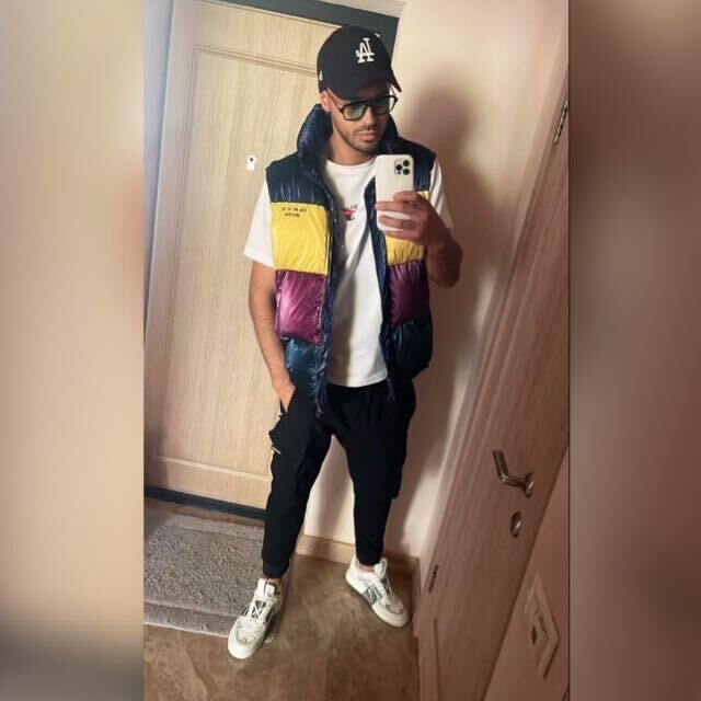  28494977  , 36 ,    
