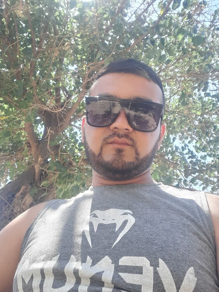  23346817  Nurbek, 27 ,    