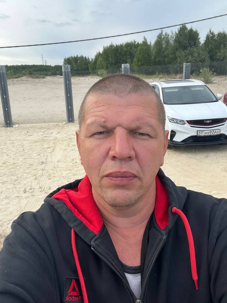  ,   Serg, 48 ,   ,   