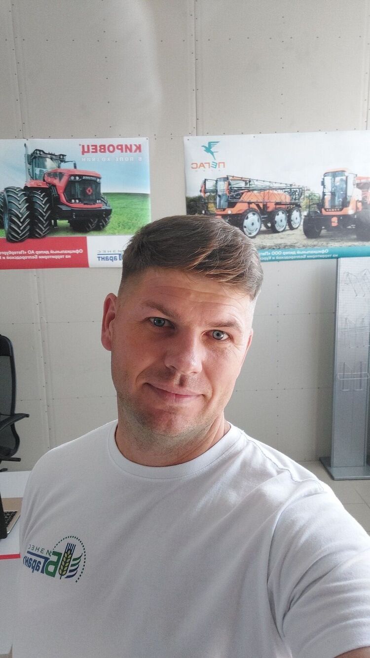  ,   Sergey, 42 ,   ,   