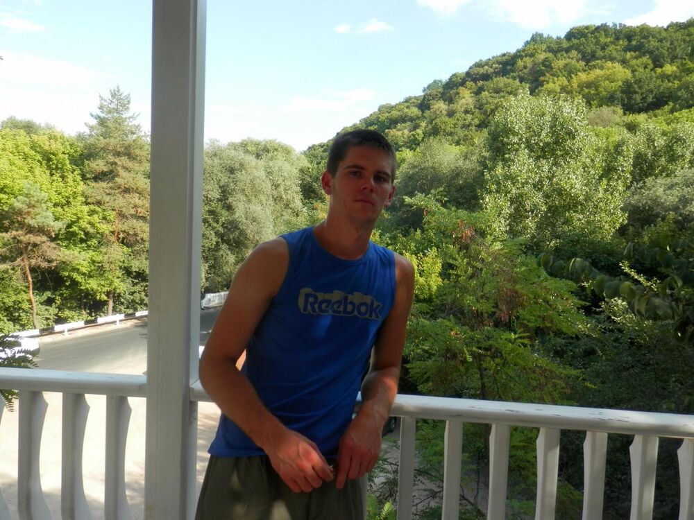  54623607  Sergiu, 34 ,    