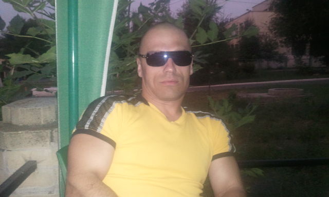  31575497  Nikola, 43 ,    