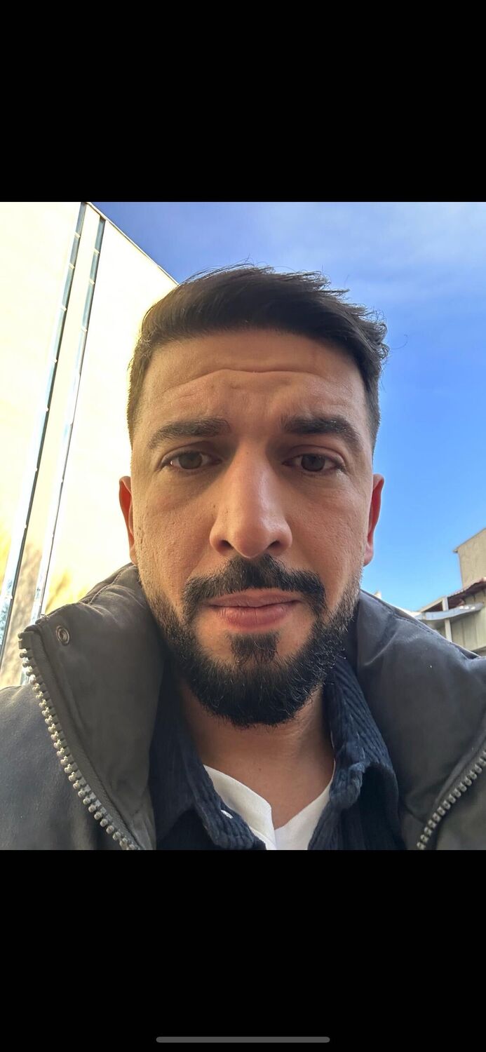  41792307  Kadir, 32 ,    