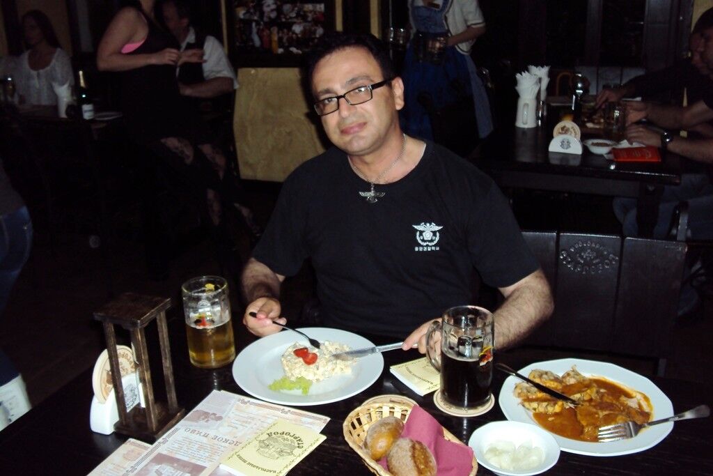  ,   Ali, 46 ,   