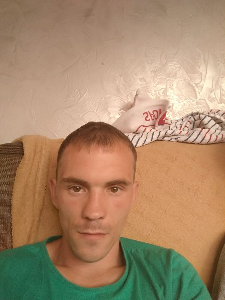  12832307  , 37 ,    